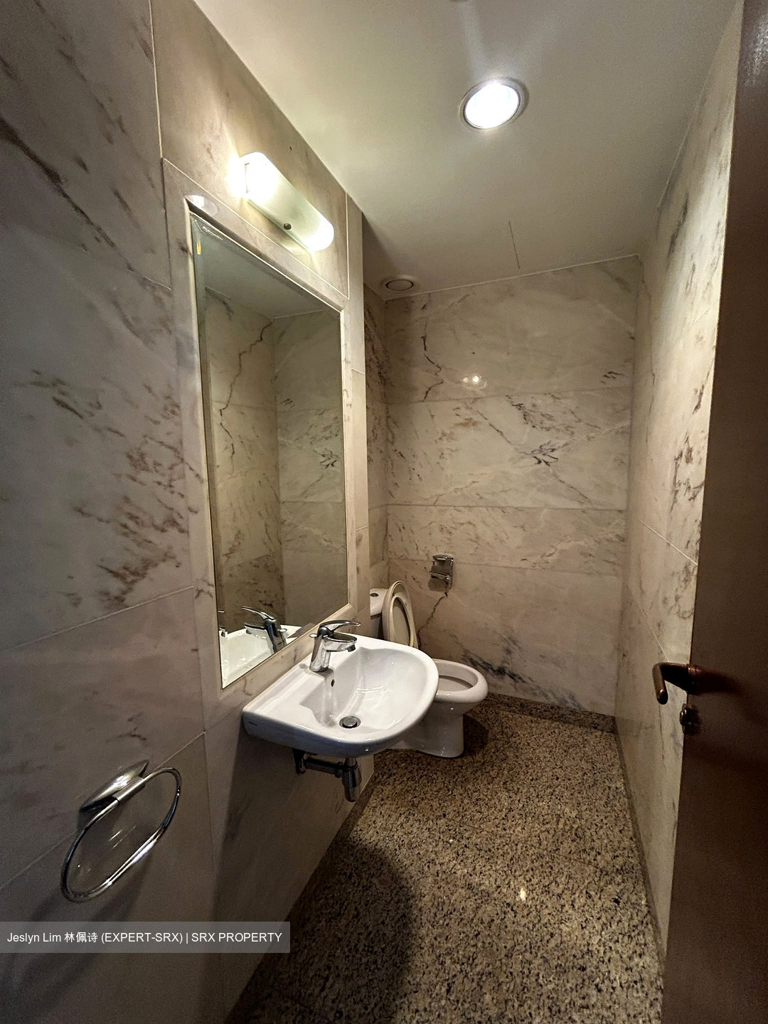 Riverside 48 (D9), Apartment #613139181
